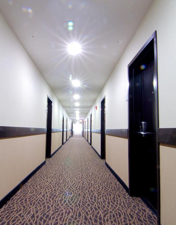 Paradise Inn And Suites Redwater Eksteriør billede