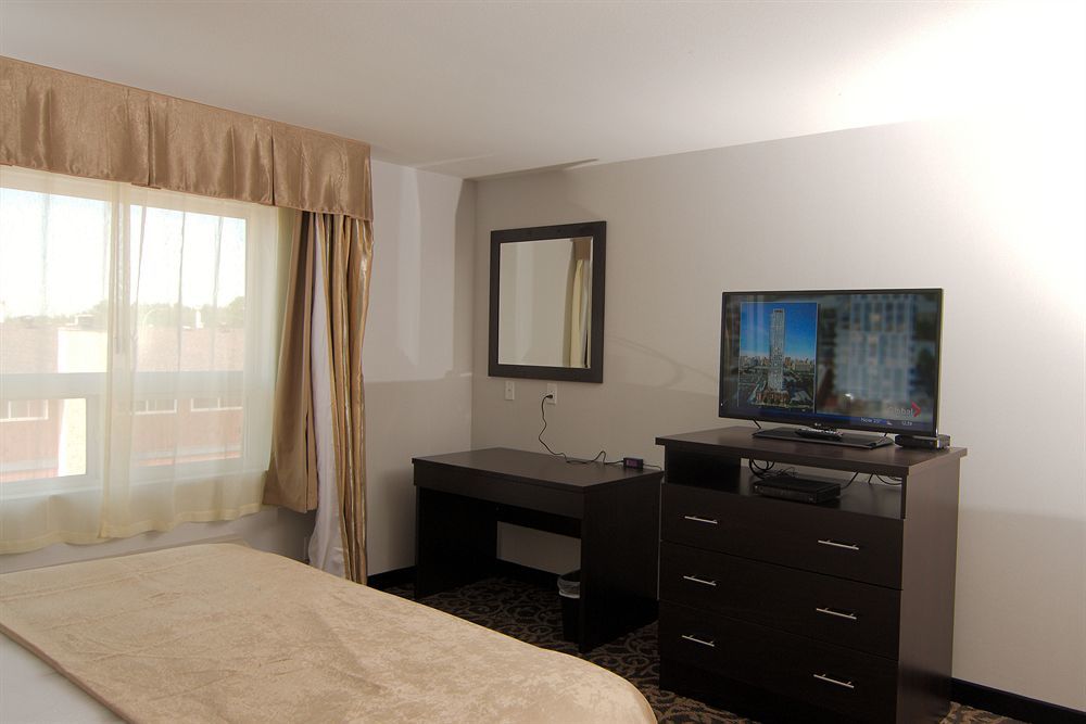 Paradise Inn And Suites Redwater Eksteriør billede